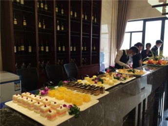 冷餐茶歇酒會(huì)策劃首選 御宴餐飲，專業(yè)團(tuán)隊(duì)打造深圳精致美食體驗(yàn)