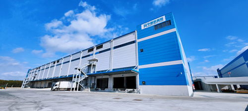 華鼎冷鏈 以冷鏈服務(wù)為基礎(chǔ)，推動餐飲冷鏈物流高質(zhì)量發(fā)展